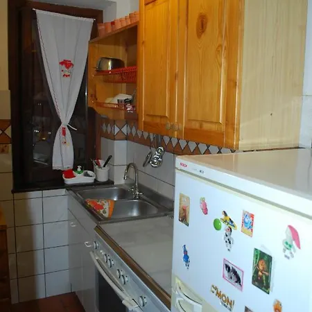 Casa Monti Cimini 6 Pax 2 Bedroom, Giardino, Vicino Lago Di Vico E Viterbo شقة *