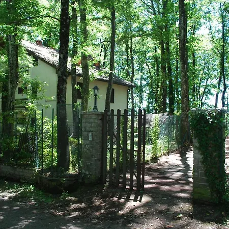 Casa Monti Cimini 6 Pax 2 Bedroom, Giardino, Vicino Lago Di Vico E Viterbo *