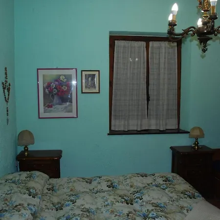 Casa Monti Cimini 6 Pax 2 Bedroom, Giardino, Vicino Lago Di Vico E Viterbo شقة San Vito (Umbria)